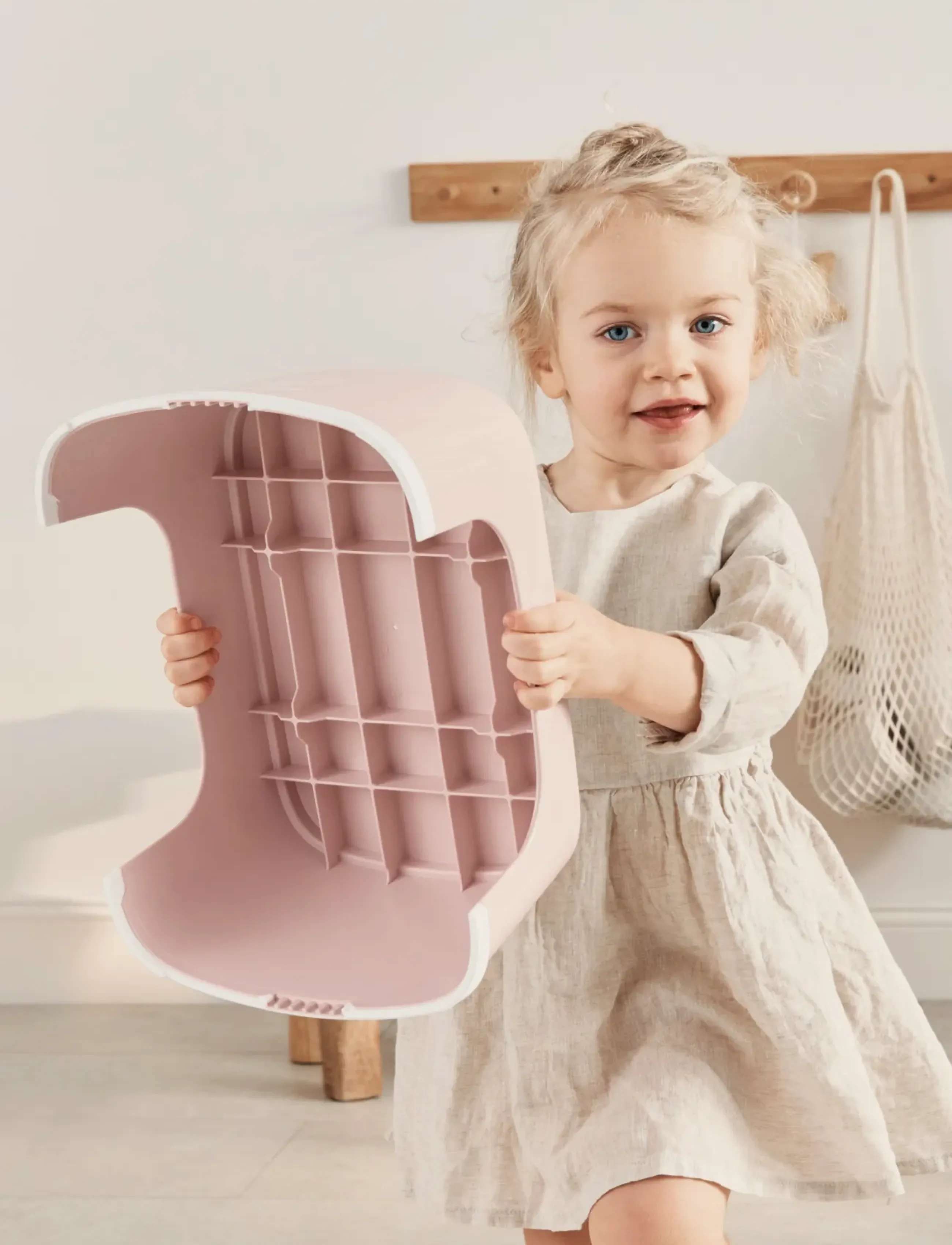 BabyBjörn - BabyBjörn Step Stool, Powder pink/White - escabeau - powder pink/white - 4