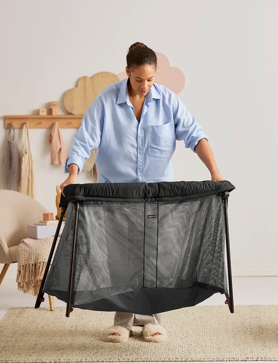 BabyBjörn - BabyBjörn Travel Cot Light, Black + Fitted Sheet - reisebetten - black - 3