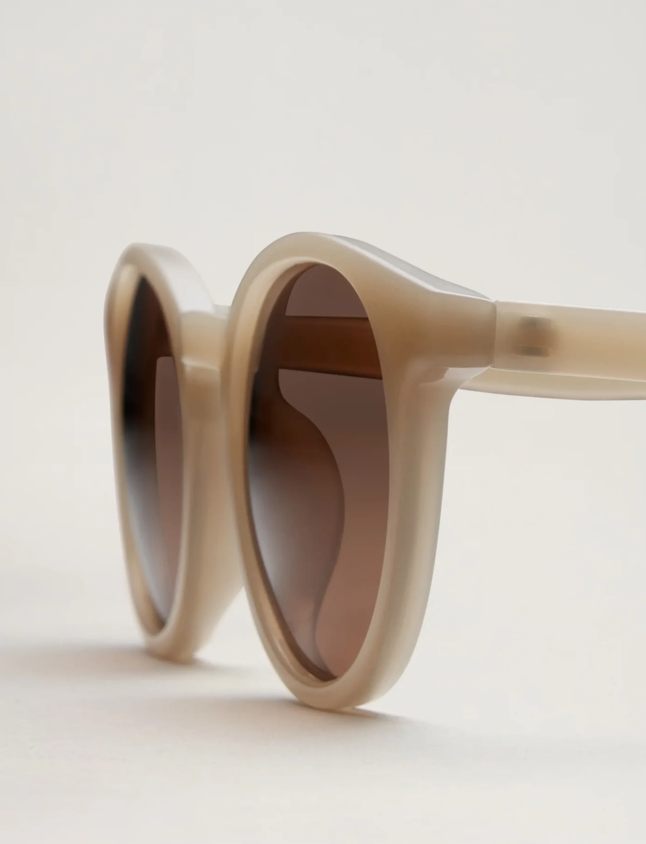 BabyMocs - BabyMocs Child Classic Sunglasses - solbriller - beige - 2