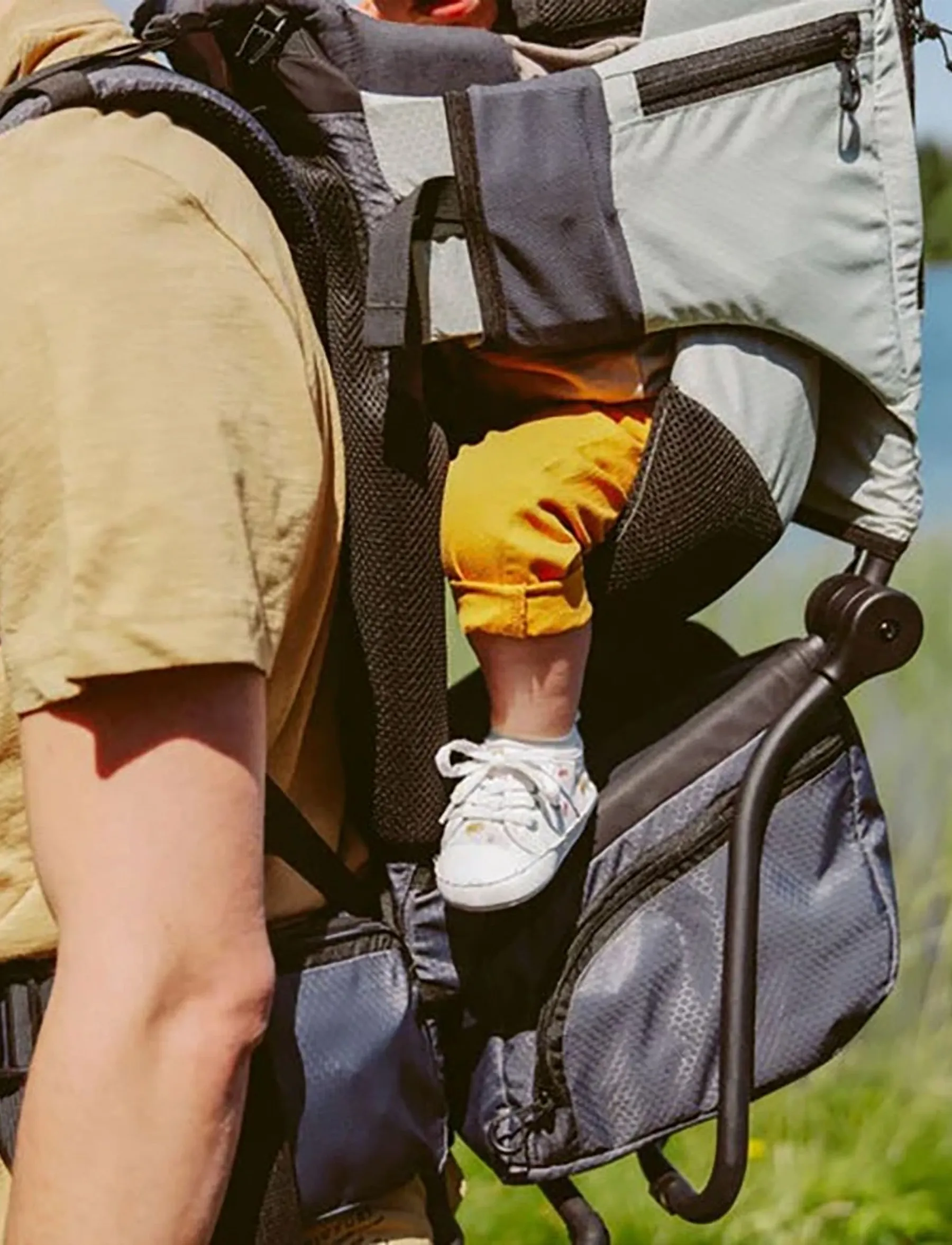 BabyMoov - MOOV & HIKE  SAGE GREEN - baby carriers & baby wraps - sage green - 4
