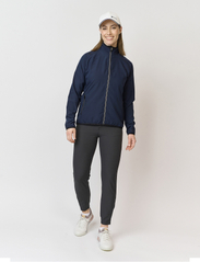 BACKTEE - Ladies 80G Packable Shield - golfo striukės - navy - 3