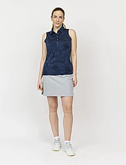 BACKTEE - Ladies Camou Top - poloshirts - navy - 3