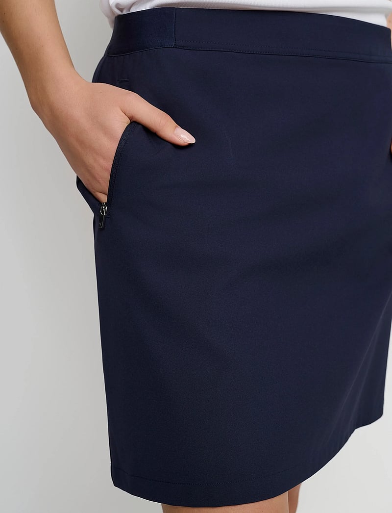 BACKTEE - Ladies Hybrid Skort - skorts - navy - 5