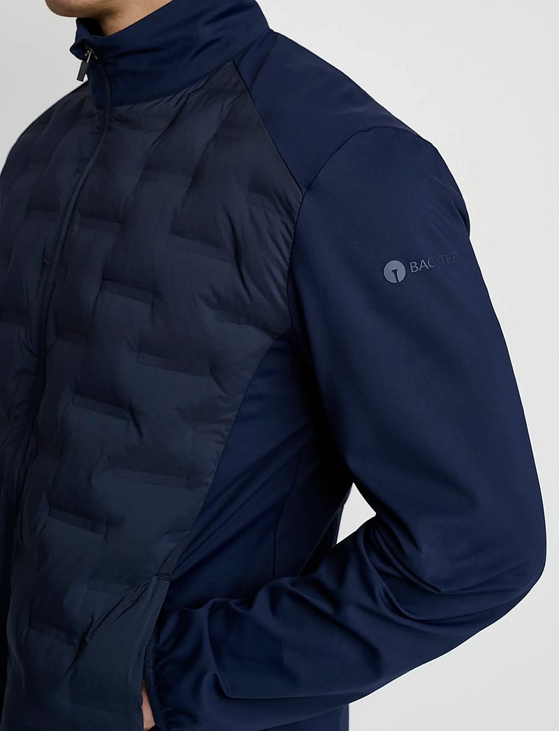 BACKTEE - Mens Epic Hybrid Jacket - golfijakid - navy - 4