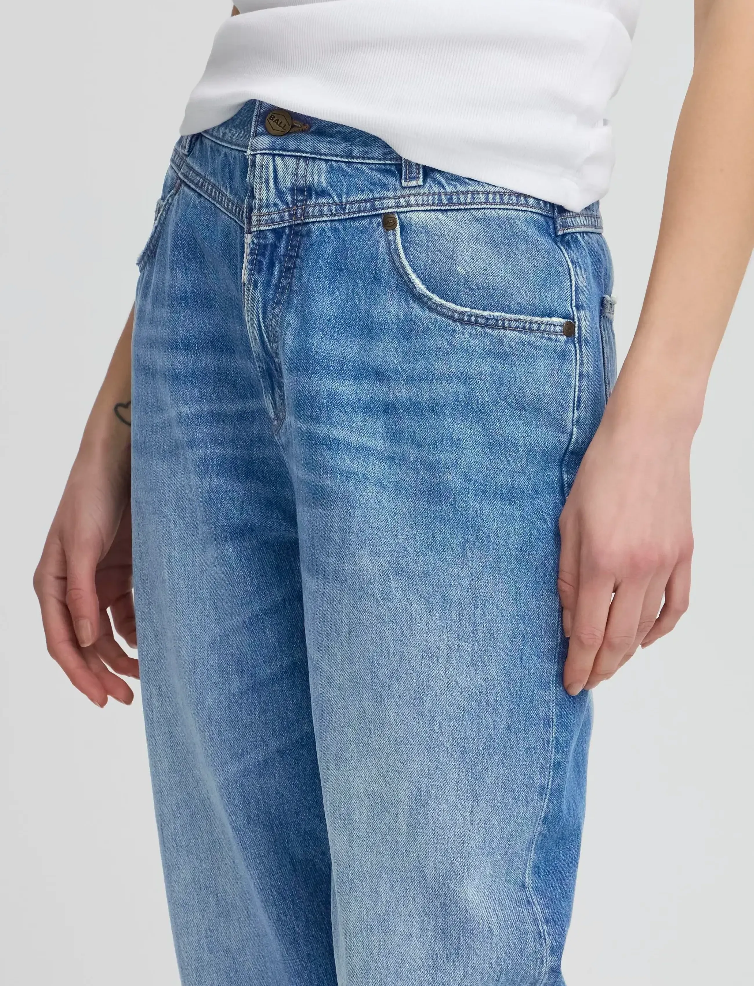 BALL - BACAMMEO JEANS - laia säärega teksad - meduim blue wash - 5