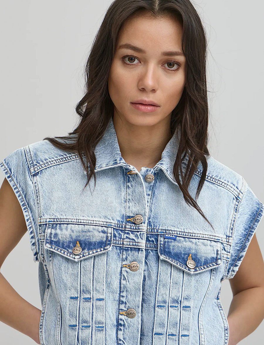 BALL - BAPIETRO DENIM SHORT WAISTCOAT - denim gilet - light blue denim - 5