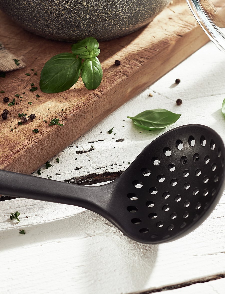 Ballarini - Nero, Skimming ladle 31 cm - black - 3