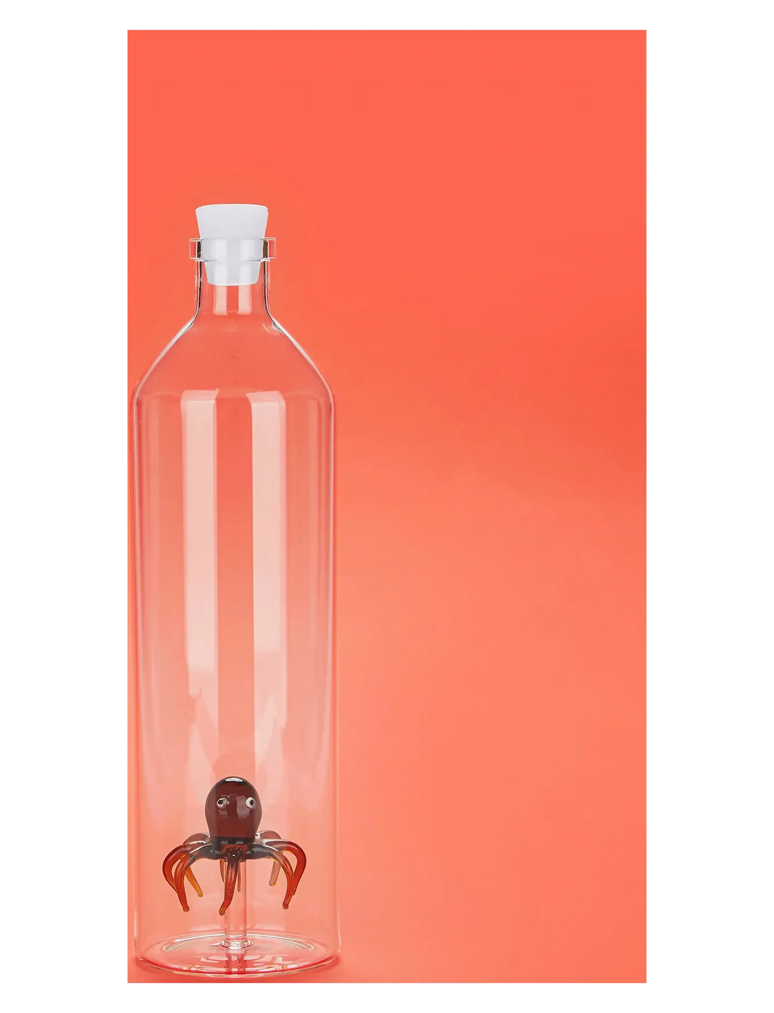 Balvi - Bottle Atlantis, Octopus 1.2l, Borosilicate glass - carafes - transparant/ brown - 1
