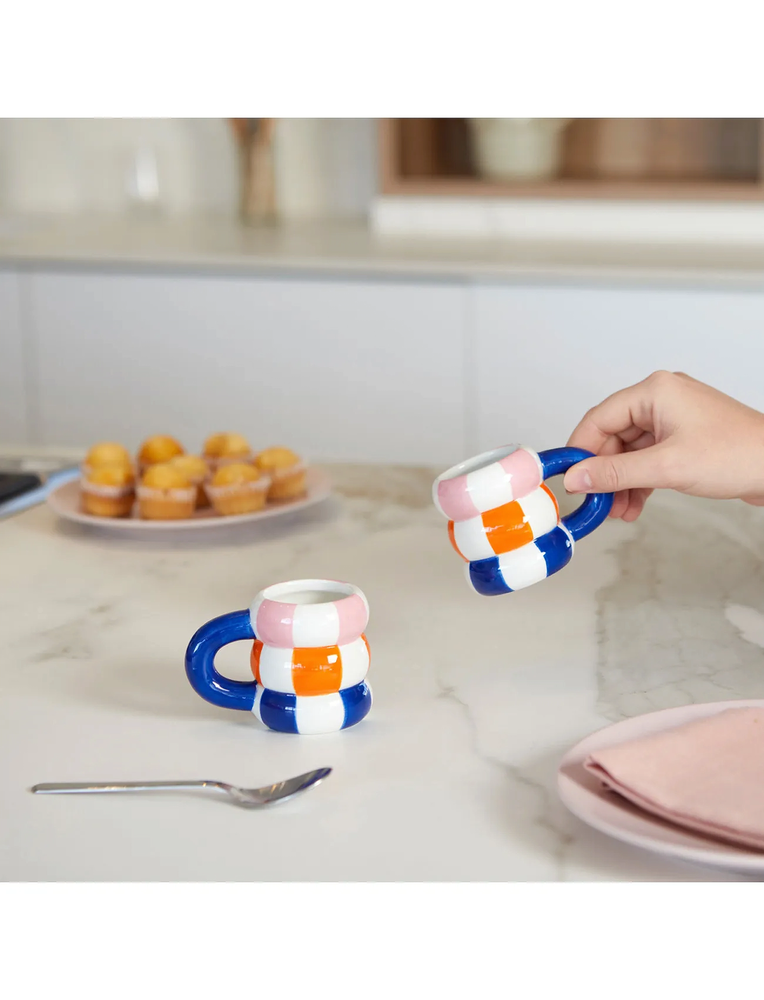 Balvi - Sæt med 2 keramiske kaffekopper flyder, blå - espressokopper - blue/multicolored - 5