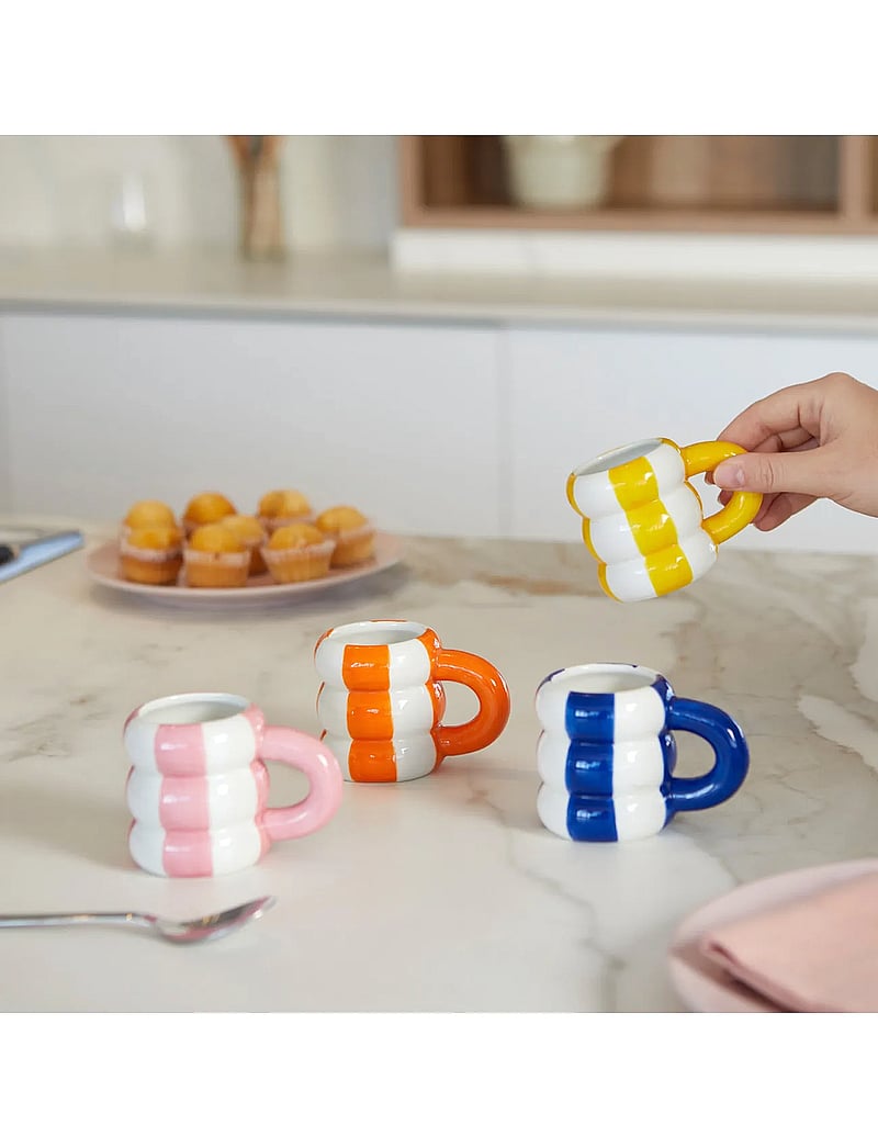 Balvi - Set of 4 Ceramic Coffee Cups Floats, mixed colors - kaffetassen - multicolored - 4