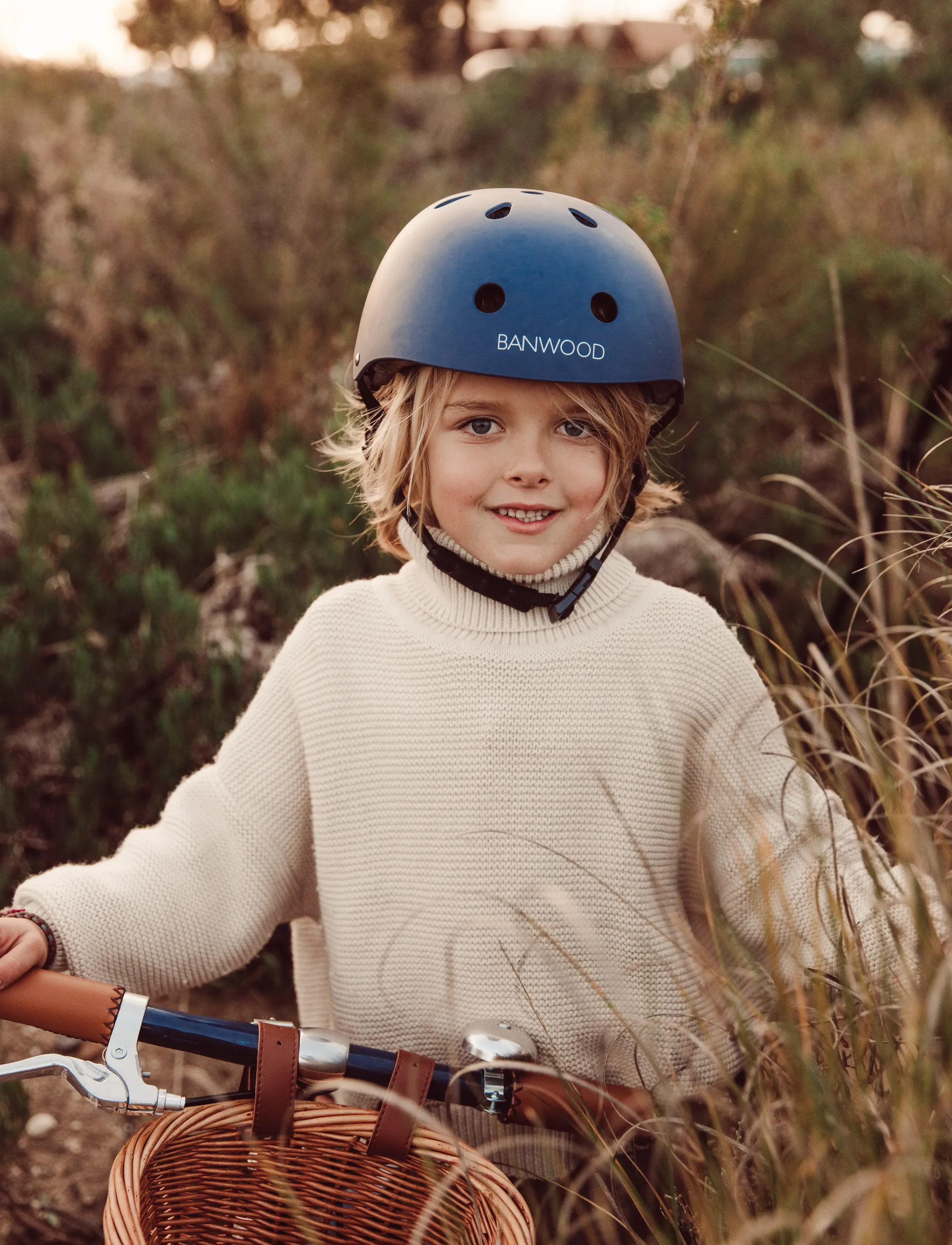 Banwood Eco Helmet Sand, Børn, Helmets & Protection, Navy, Str: ONE SIZE