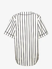 Barbara Kristoffersen by Rosemunde - Baseball Shirt - kortermede skjorter - baseball pinstripe print - 1