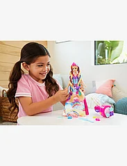 Barbie - Dreamtopia Twist 'N Style Doll And Accessories - laveste priser - multi color - 8