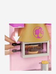 Barbie - Cook ’n Grill Restaurant-docka och lekset - tillbehör till dockhus - multi color - 3