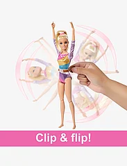Barbie - Gymnastics Playset - dukker - multicolor - 5