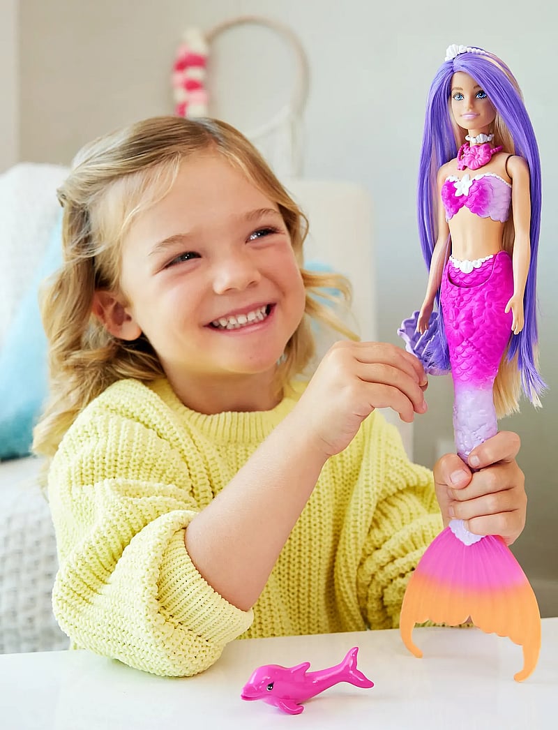 Barbie - A Touch of Magic Doll and Accessories - puppen - multicolor - 0