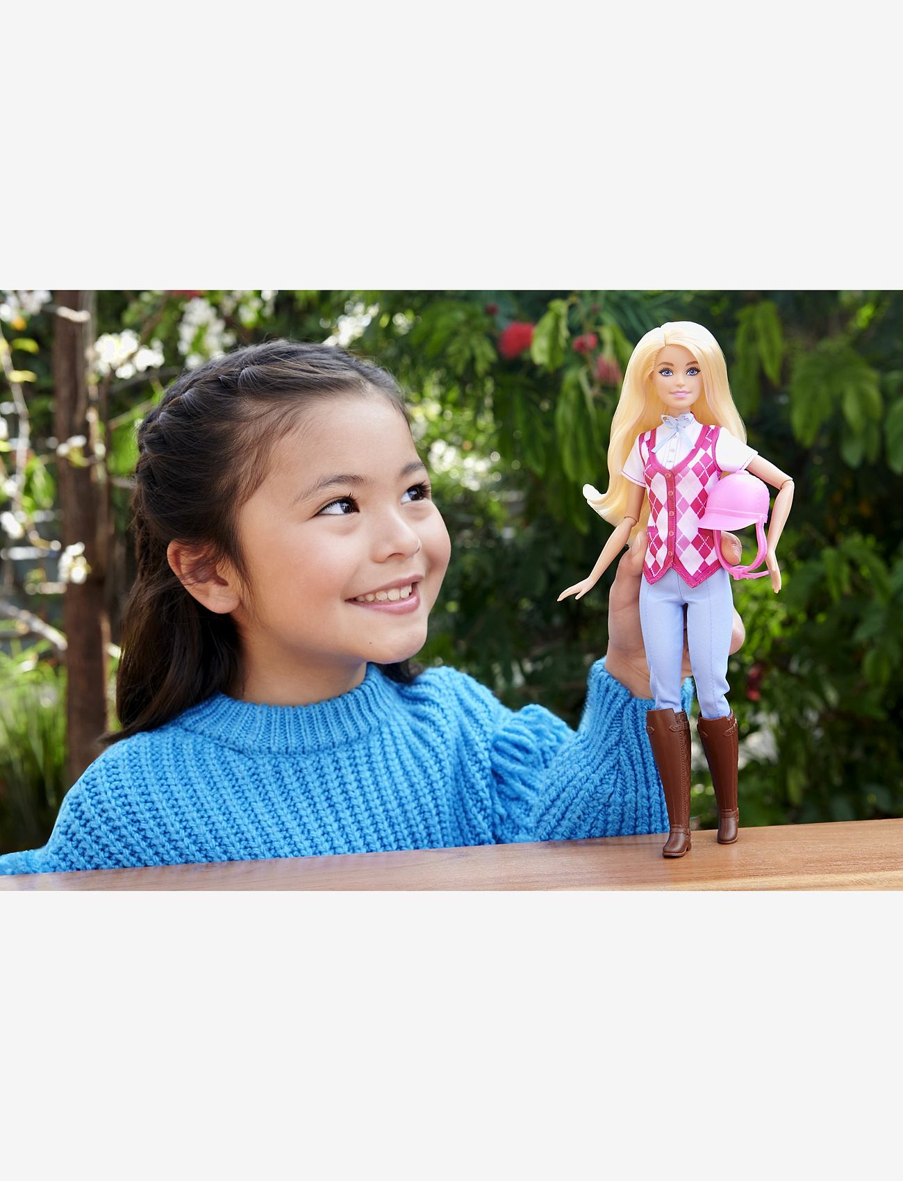 Barbie - Mysteries: The Great Horse Chase “Malibu” Doll with Riding Clothes & Accessories - nuket - multicolor - 5