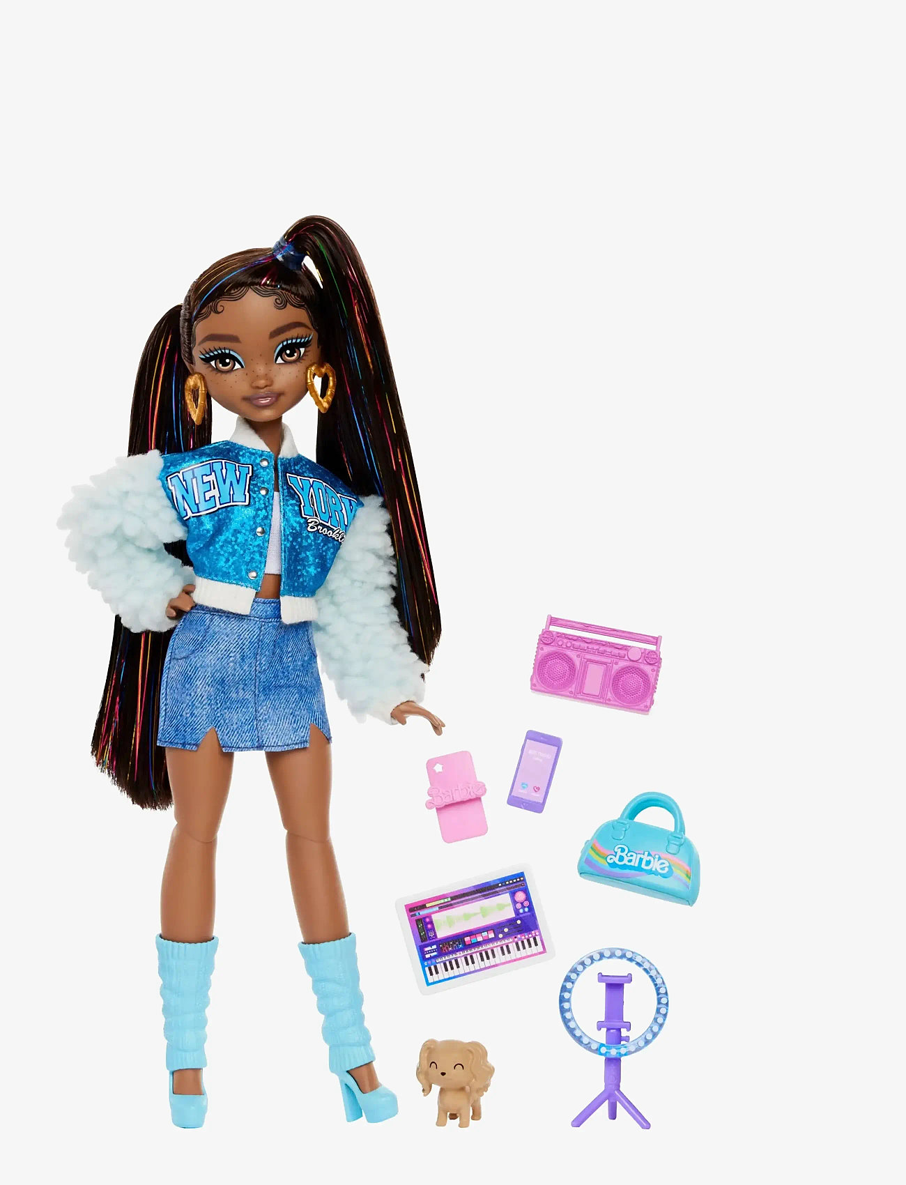 Barbie - Dream Besties “Brooklyn” Fashion Doll with 8 Video & Music Themed Accessories - dockor - multicolor - 1