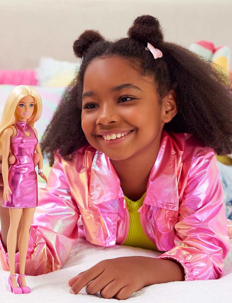 Barbie - Fashionistas Doll #230 in Metallic Pink Minidress with Heart Cut-Out, Blond Hair - puppen - multi color - 0