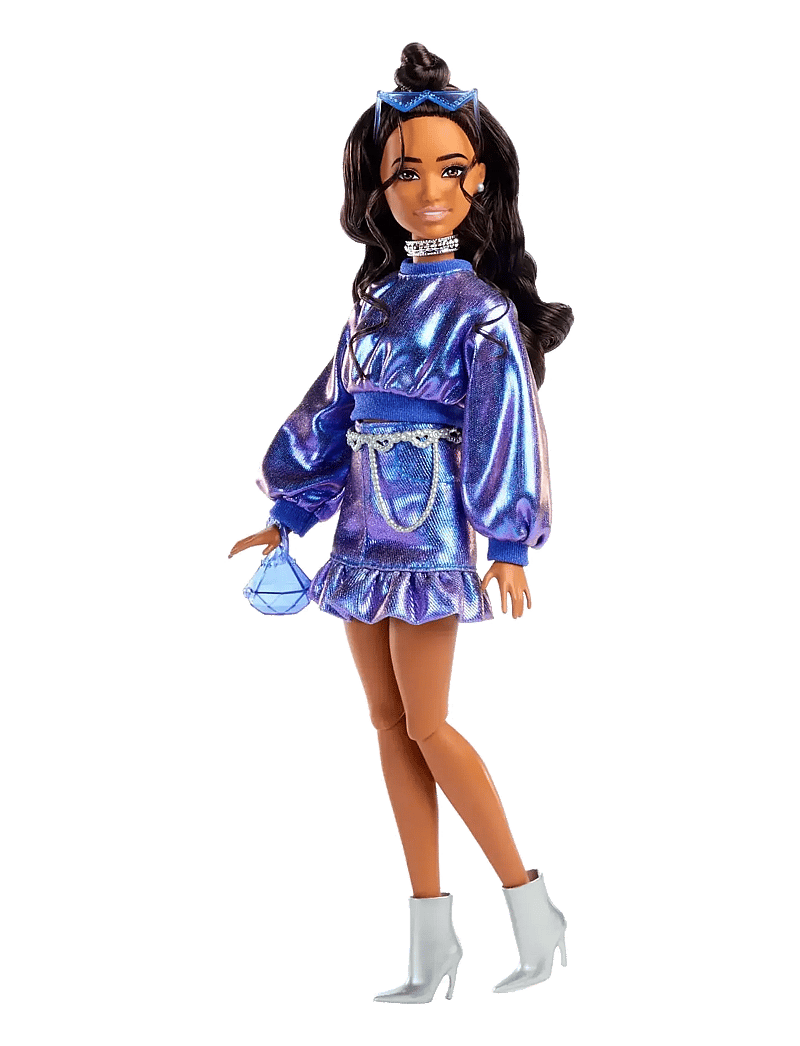 Barbie - Deluxe Style Fashion Doll #7 in Metallic Blue Top and Skirt with Accessories, Brunette - puppen - multi color - 1