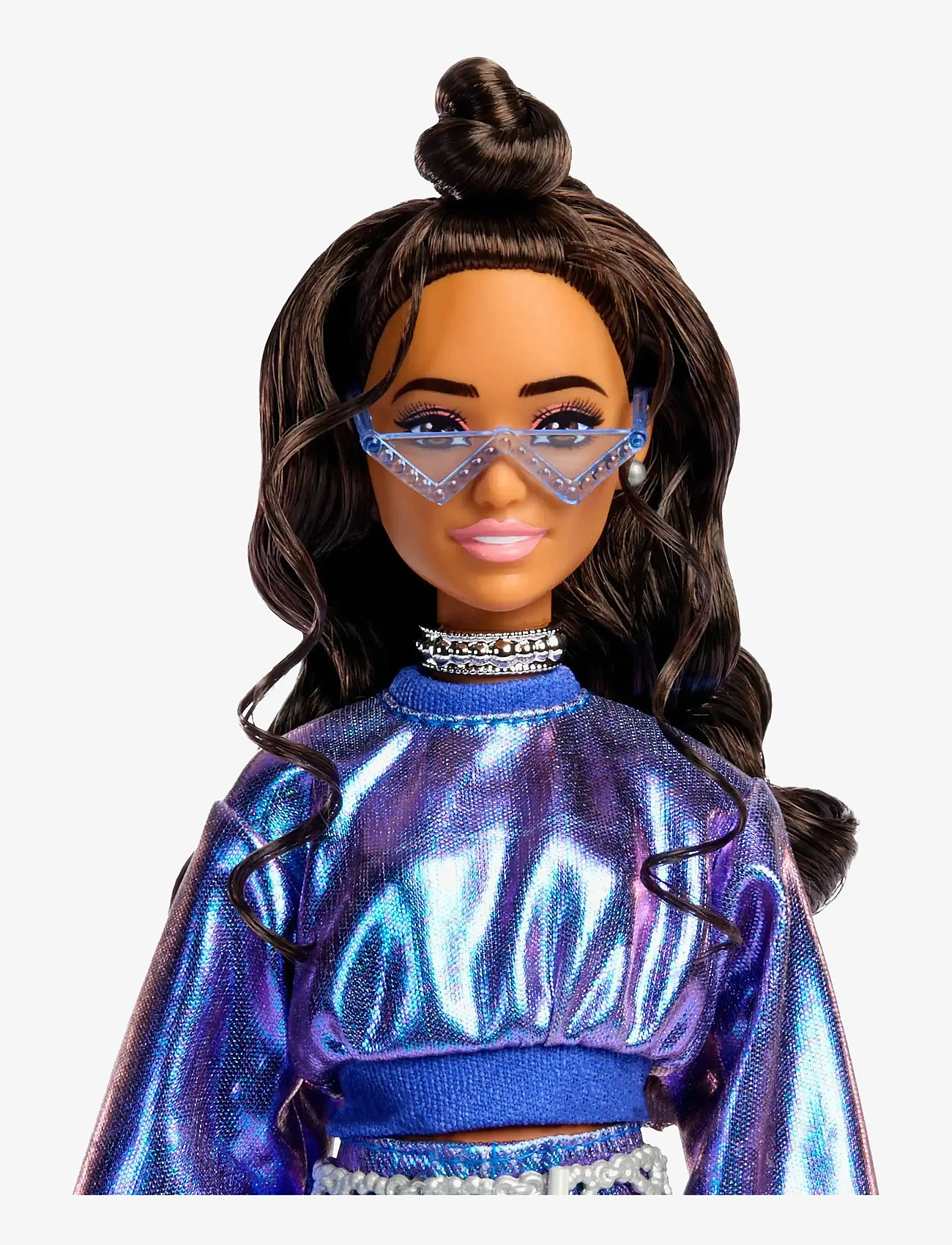 Barbie - Deluxe Style Fashion Doll #7 in Metallic Blue Top and Skirt with Accessories, Brunette - dukker - multi color - 4