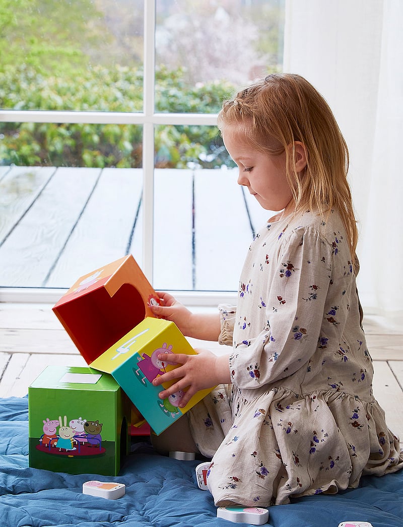 Põrsas Peppa - Peppa Pig stacking cubes w wooden figurines - multiple color - 0