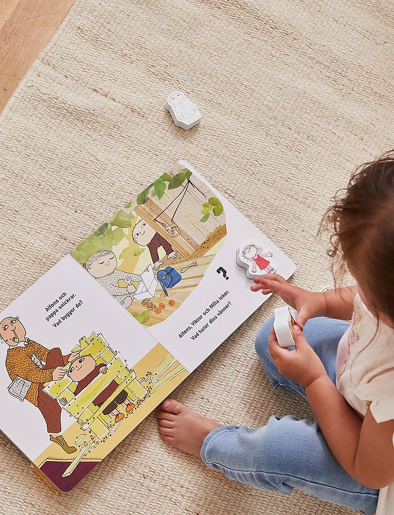 Alfons Åberg - Alfons Åberg - Book with 4 wooden figures - (DK) - Læs og Lær - harivad raamatud - multiple color - 2