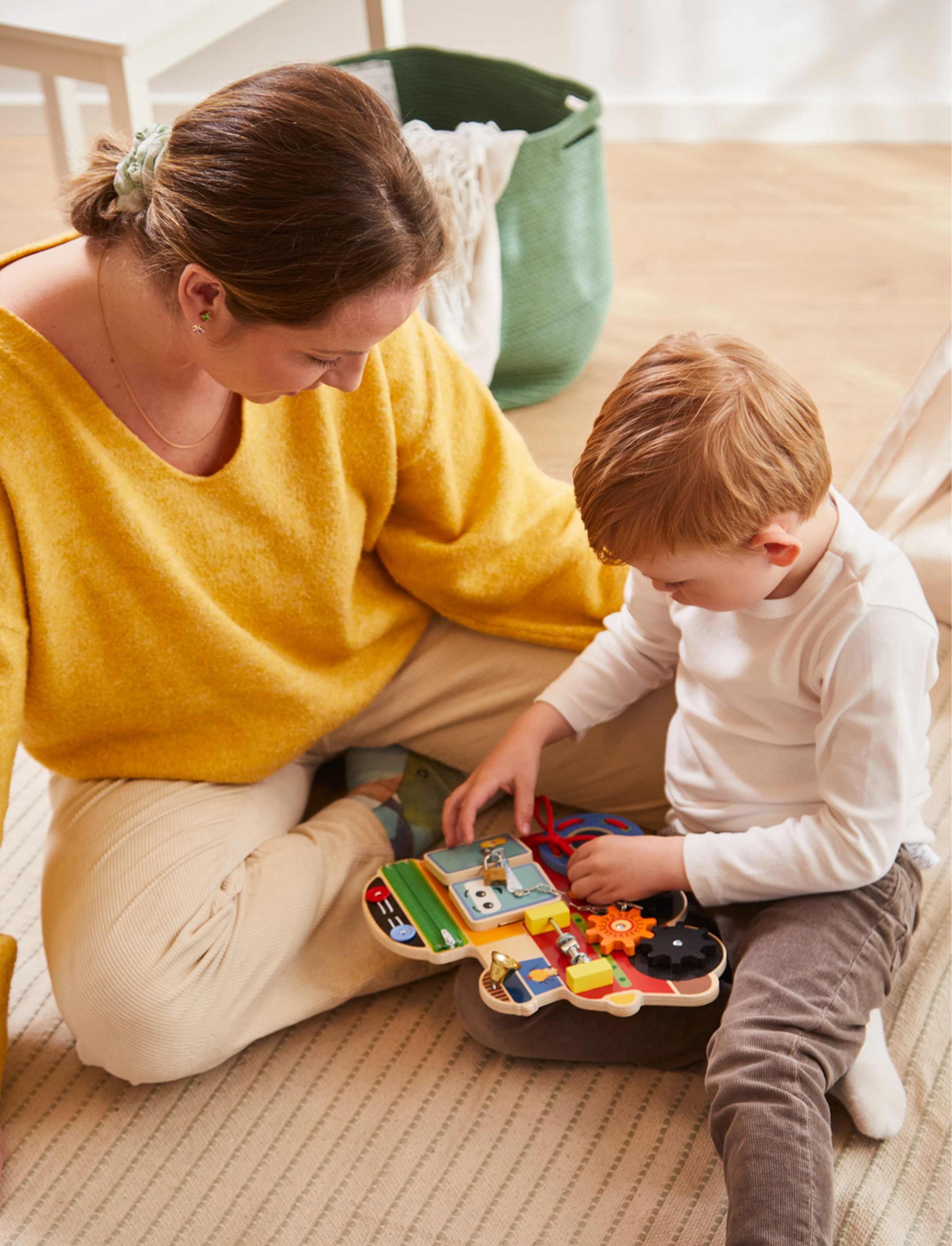 Barbo Toys - Wacky Wonders - Busy Board - Train - multi - 5