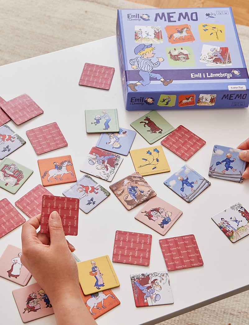 Emil i Lönneberga - Emil fra Lønneberg square Memo - memo - multiple color - 0