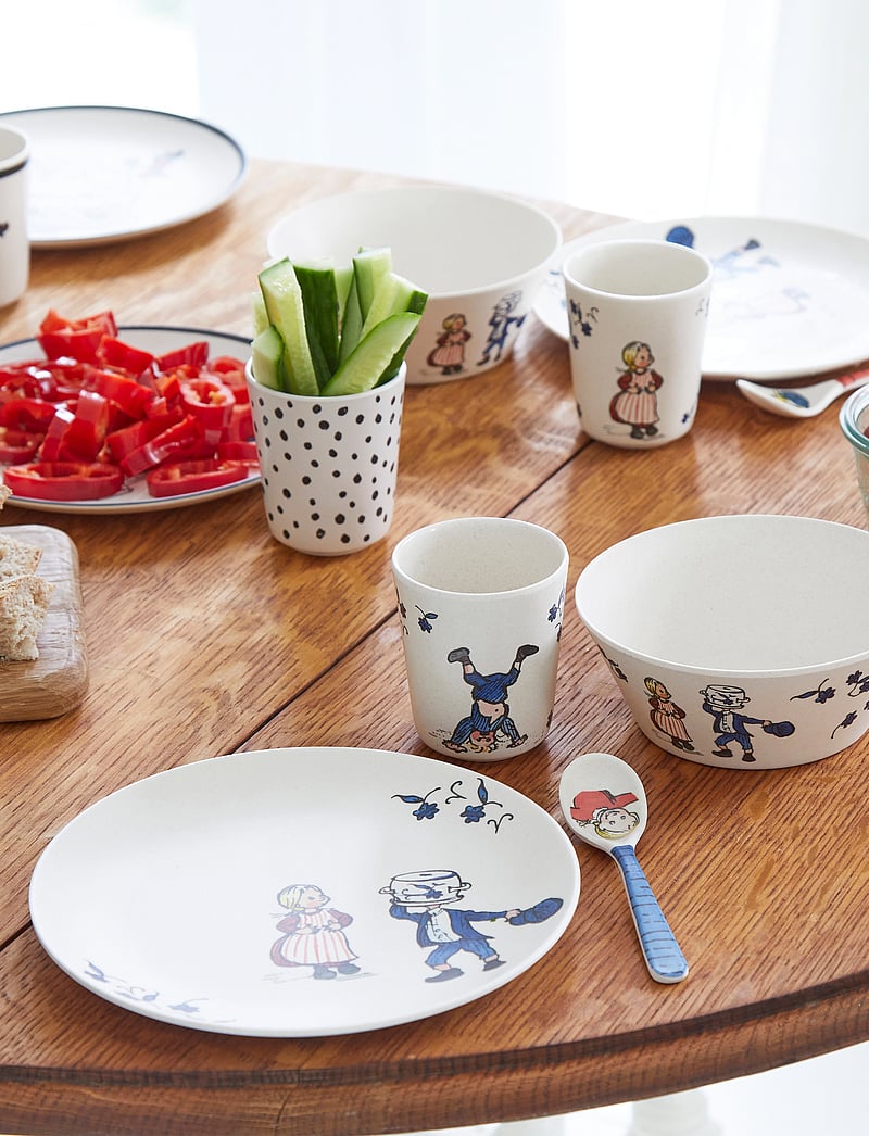 Vahtramäe Emil - Emil Tableware Plate - Trend - taldrikud - 1016 - 0