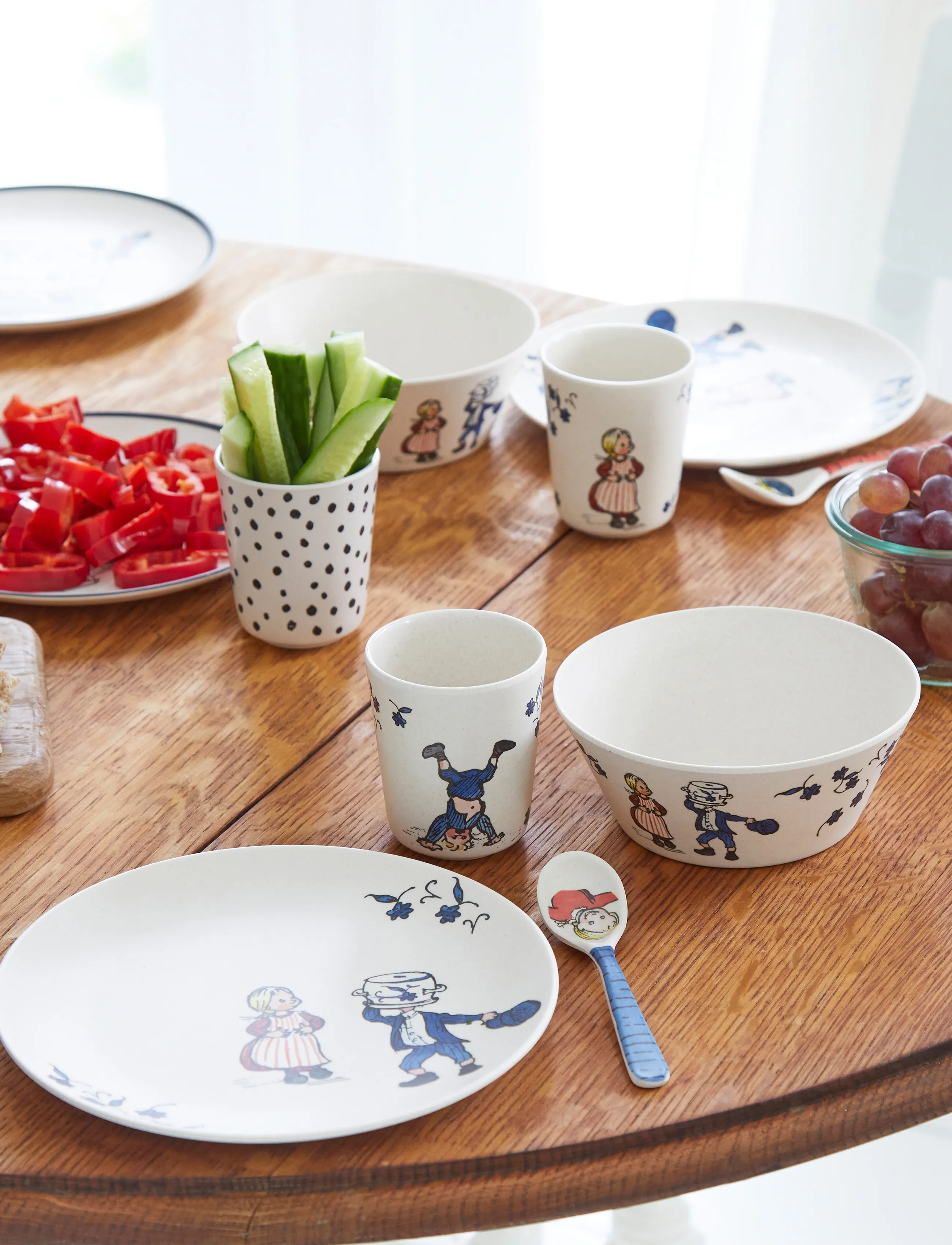 Vahtramäe Emil - Emil - Mealtime Set - 5pcs - Trend - multiple color - 0