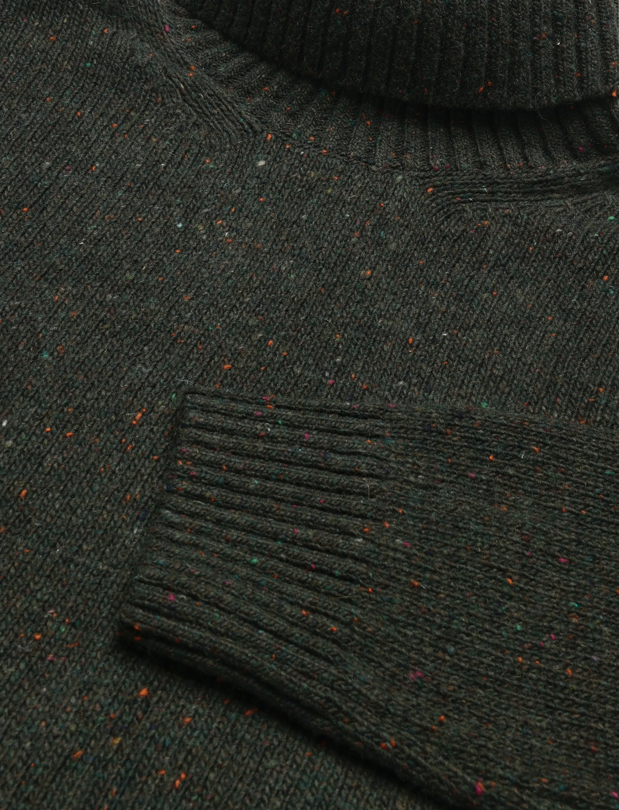 Barbour - Barbour Stanford Fleck Knitted Jumper - jumpers - olive - 2