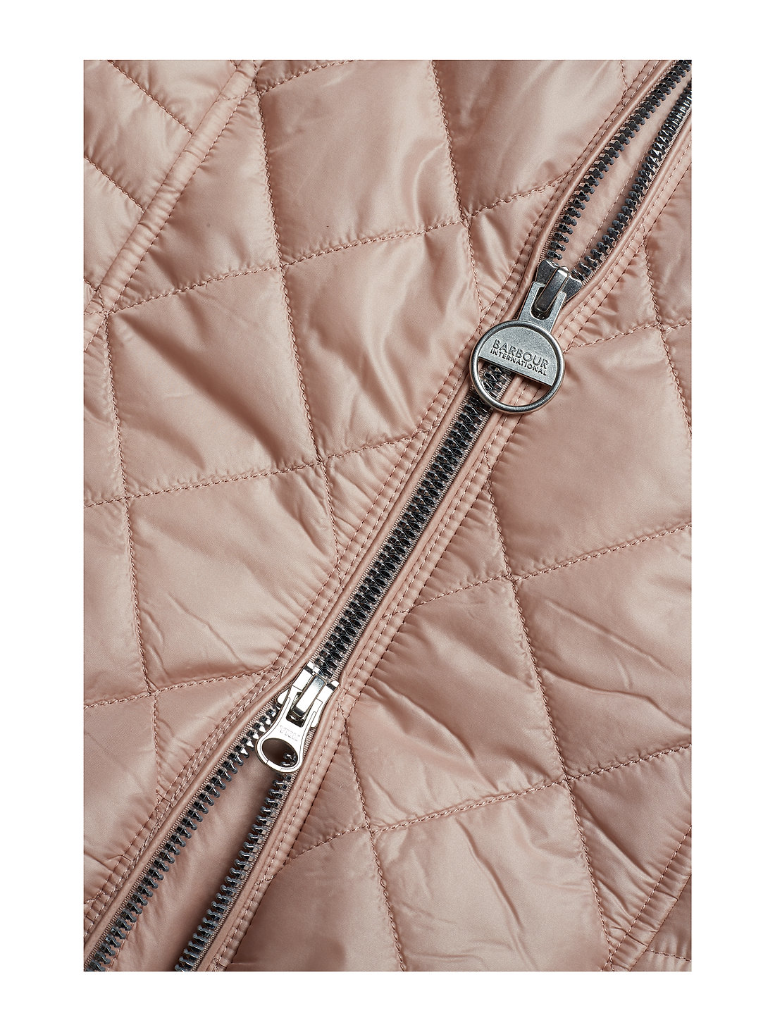 Barbour B.intl Sprinter Quilt Nude Beige 2300 kr Boozt