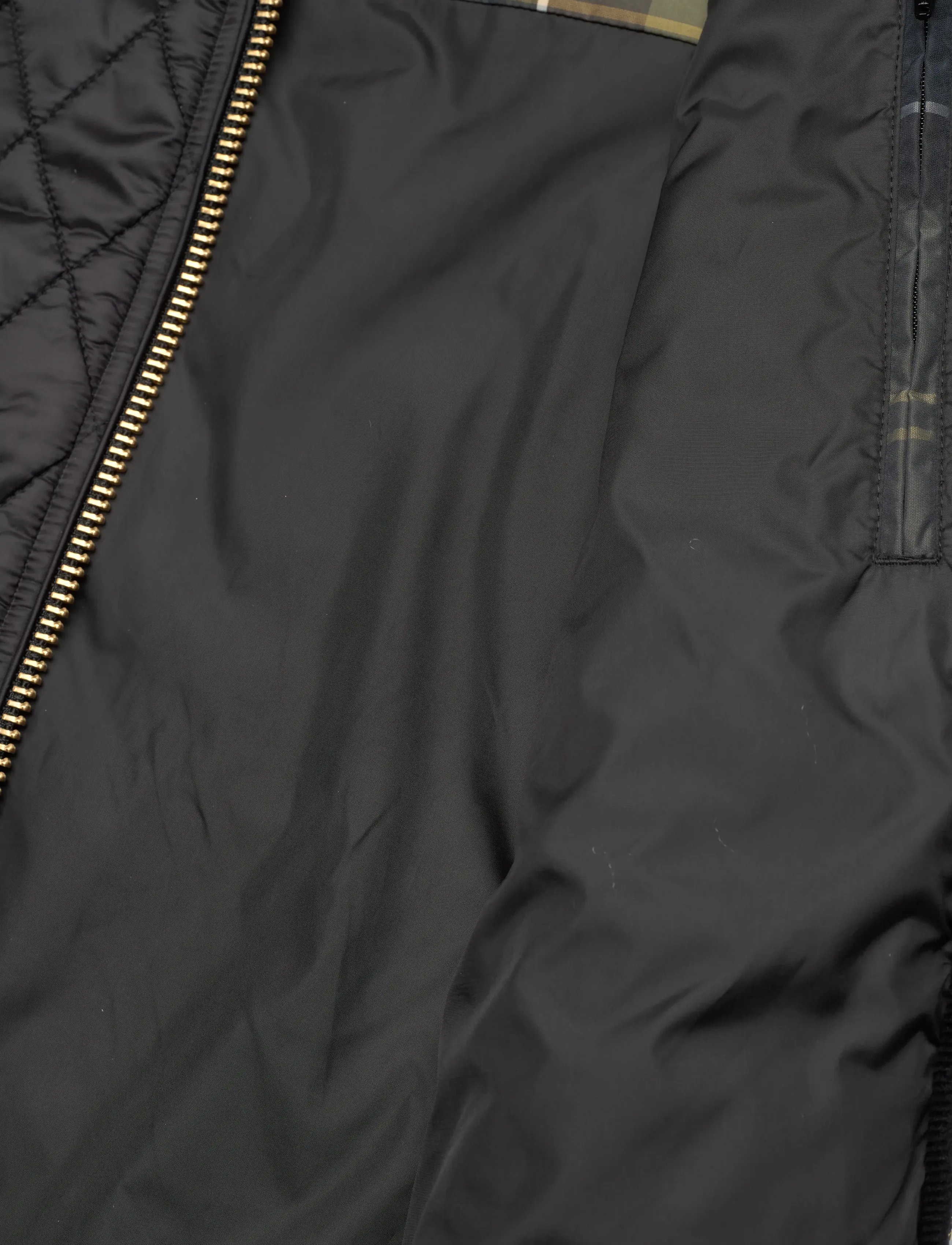 Barbour - Barbour Fitted Beadnell Quilted Jacket - spring jackets - black - 5