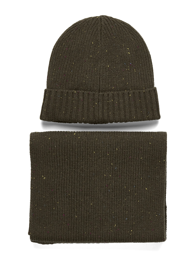 Barbour - Barbour Car f Beanie/scarf Gift Set - halsdukar - olive - 1
