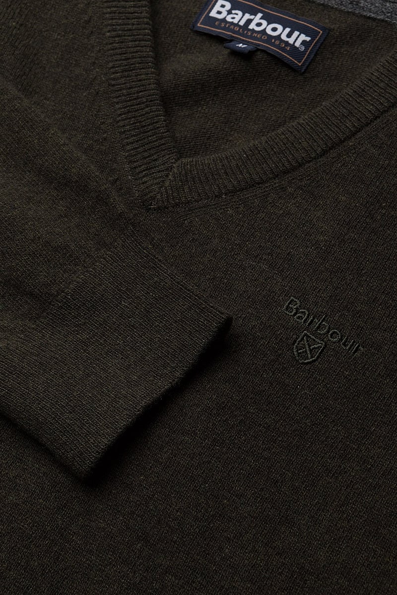 Barbour - Barbour Essential Lambswool V Neck Sweater - knitted v-necks - racing grn - 5