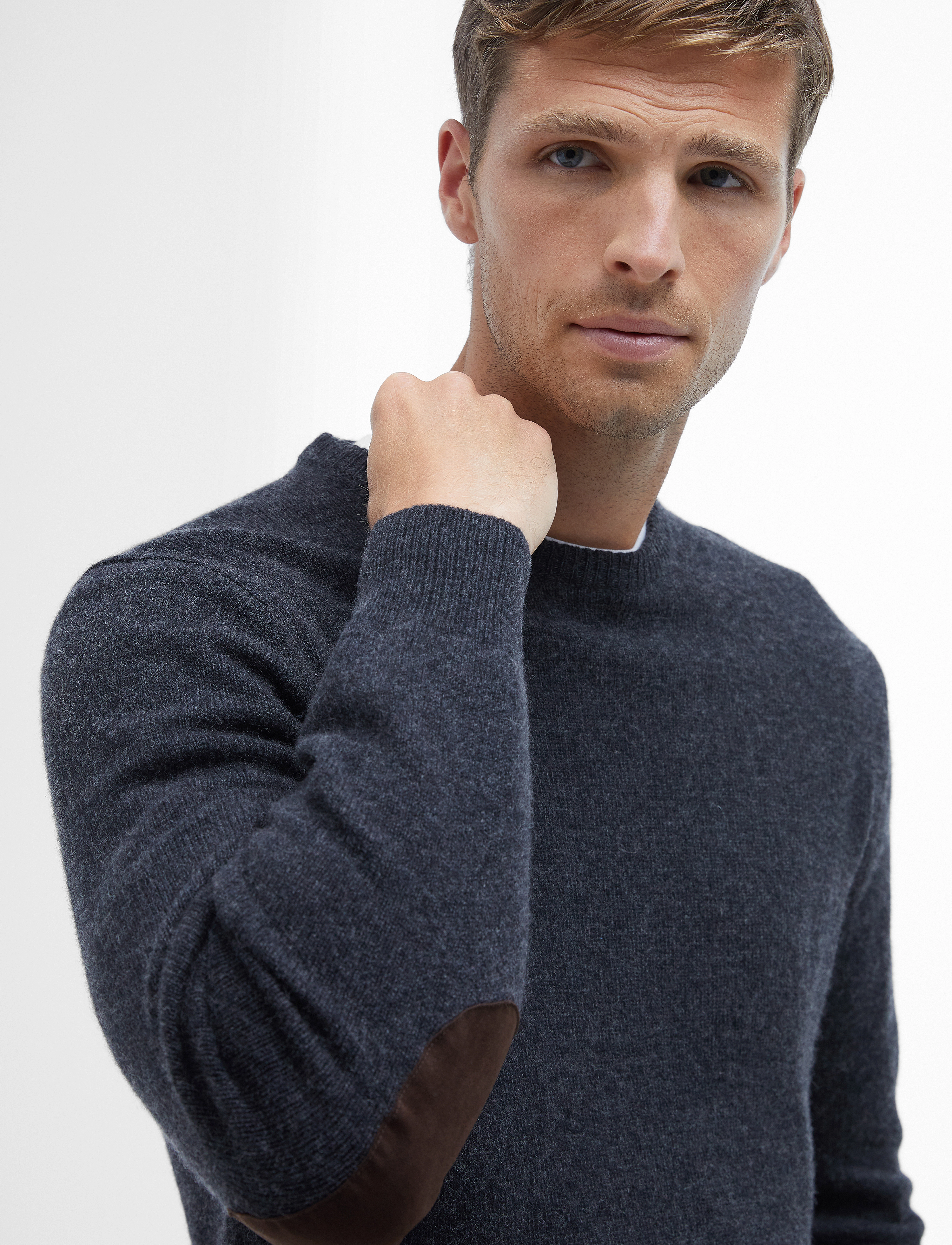 Barbour - Barbour Essential Patch Crew Neck Sweater - rundhalsad - charcoal - 4