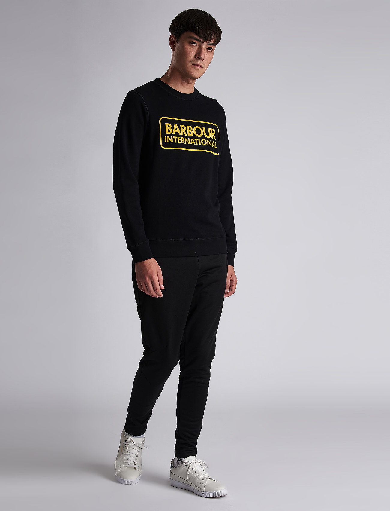Barbour B.intl Large Logo Swea, M, Black, Sweatshirts & Hættetrøjer > Sweatshirts, Herre