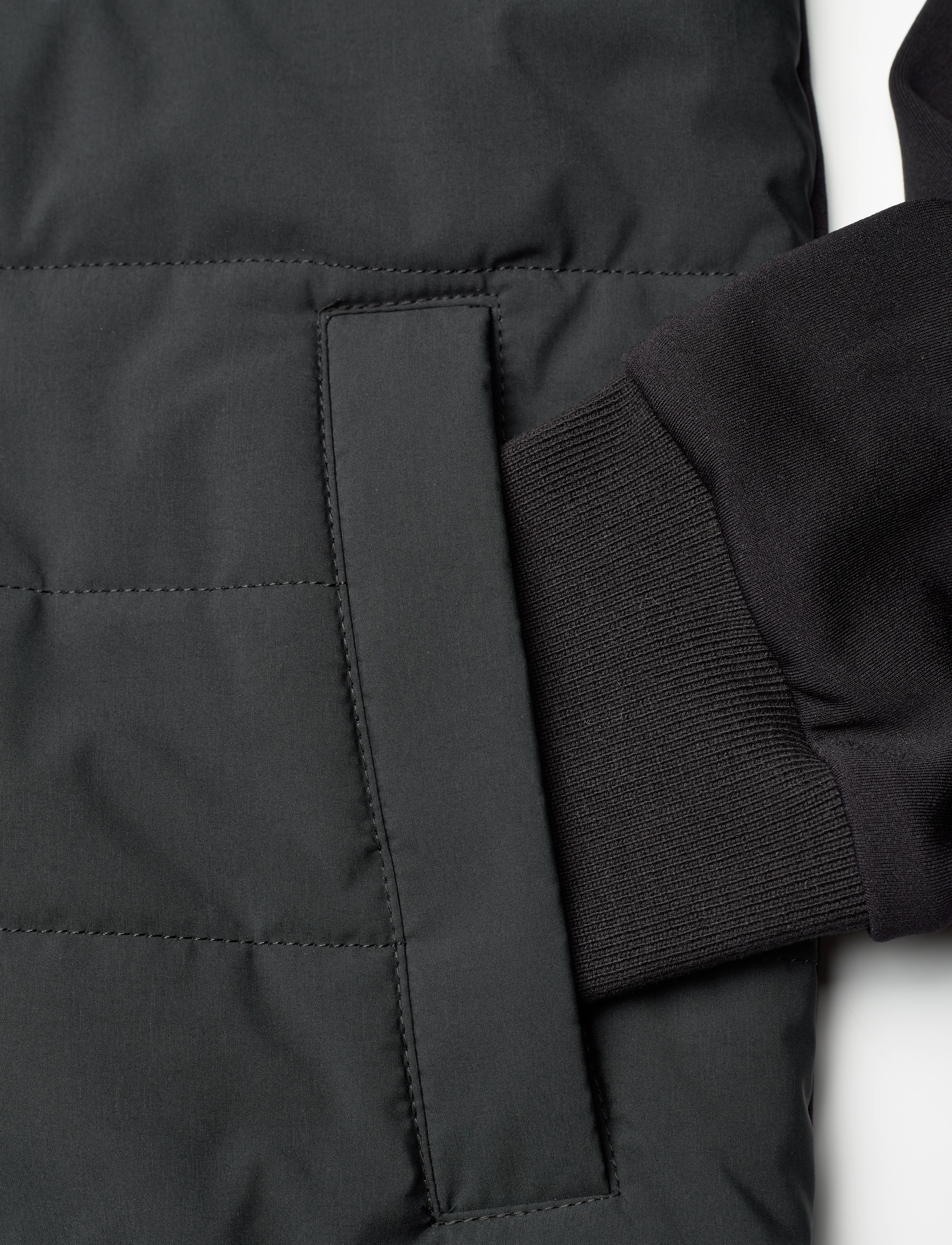 Barbour - B.Intl Kick Q Sweat - black - 4