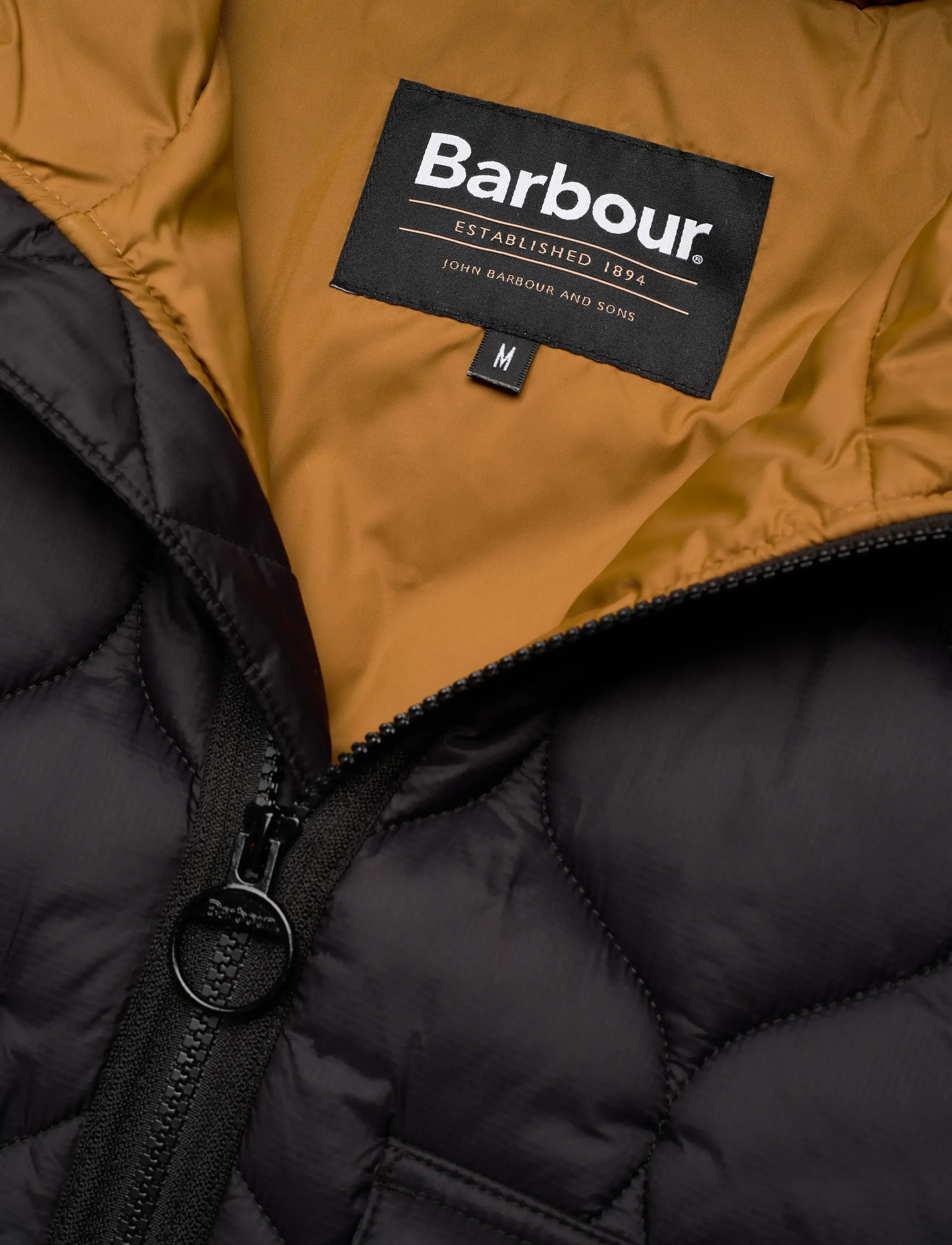 Barbour - Barbour Re-Engineered Hooded Spey Quilted Jacket - frühlingsjacken - black - 2