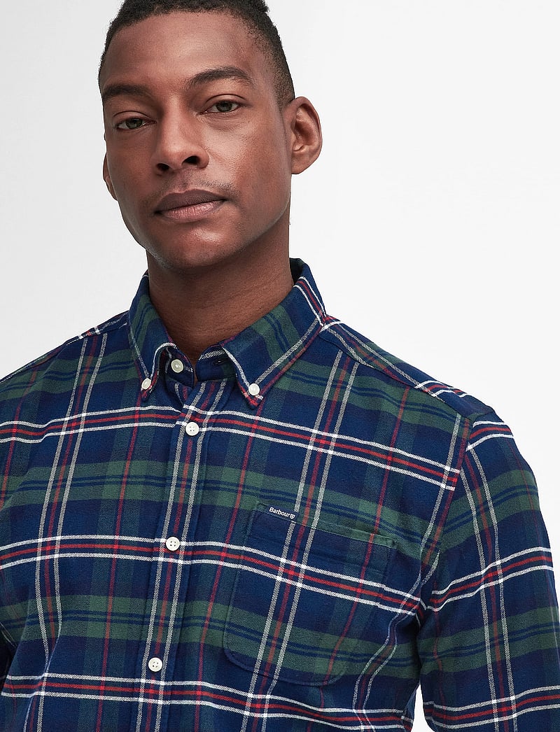 Barbour - Barbour Ronan Tailored Checked Shirt - tavalised t-särgid - deep blue - 4