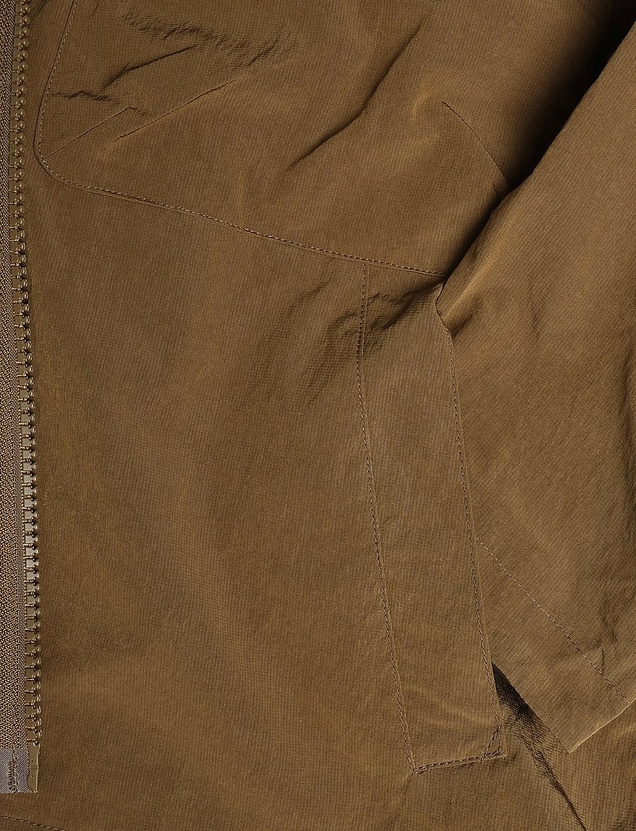Barbour - Barbour Re-Engineered Trows Showerproof Jacket - beech - 3