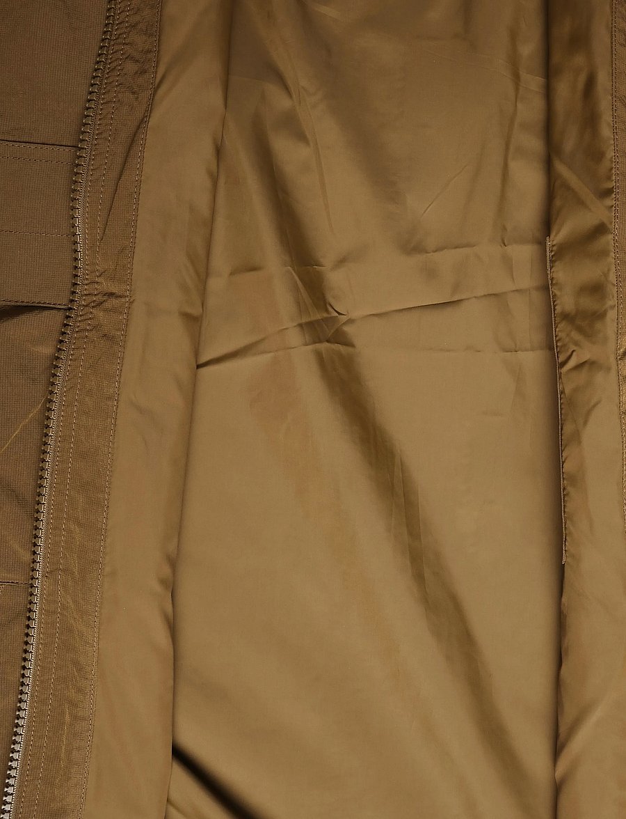 Barbour - Barbour Re-Engineered Trows Showerproof Jacket - beech - 4