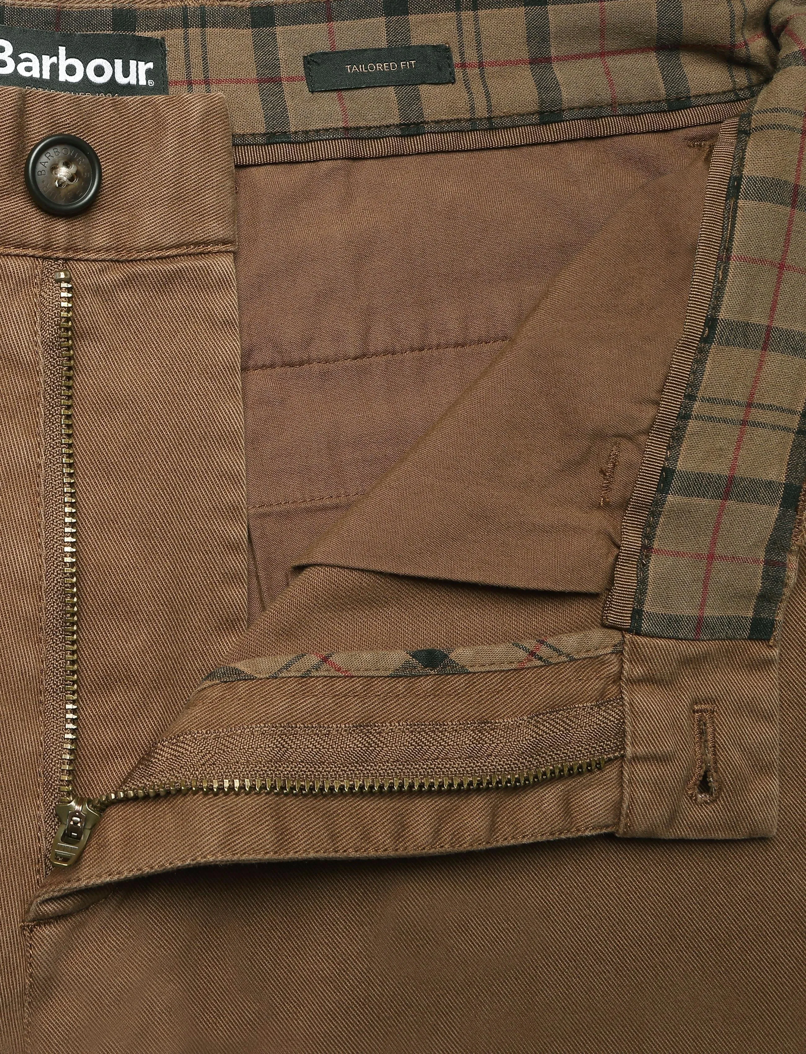 Barbour - Barbour Washed Stretch Twill Tailored Trouser - chinos - dark sand - 3