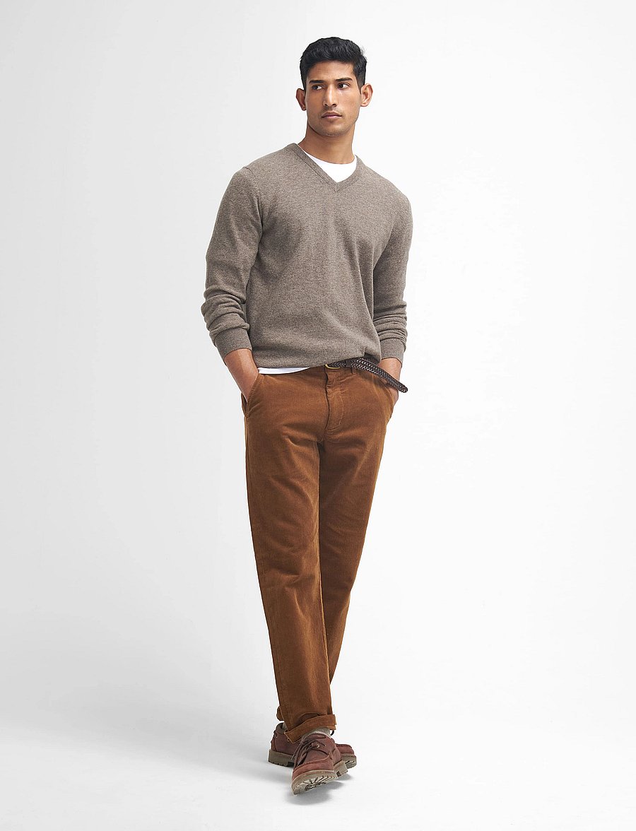 Barbour - Barbour Stretch Cord Tailored Fit Trouser - freizeithosen - dark honey - 0