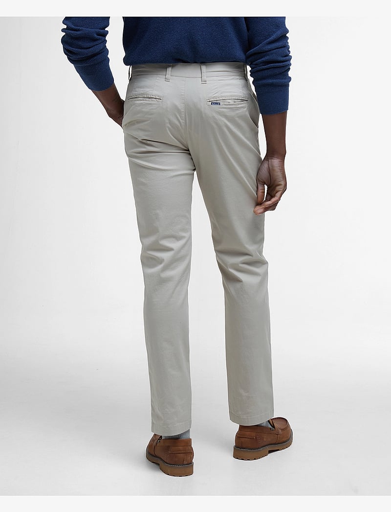 Barbour - Barbour L/Wgt TF Chino - chinos - mist - 3