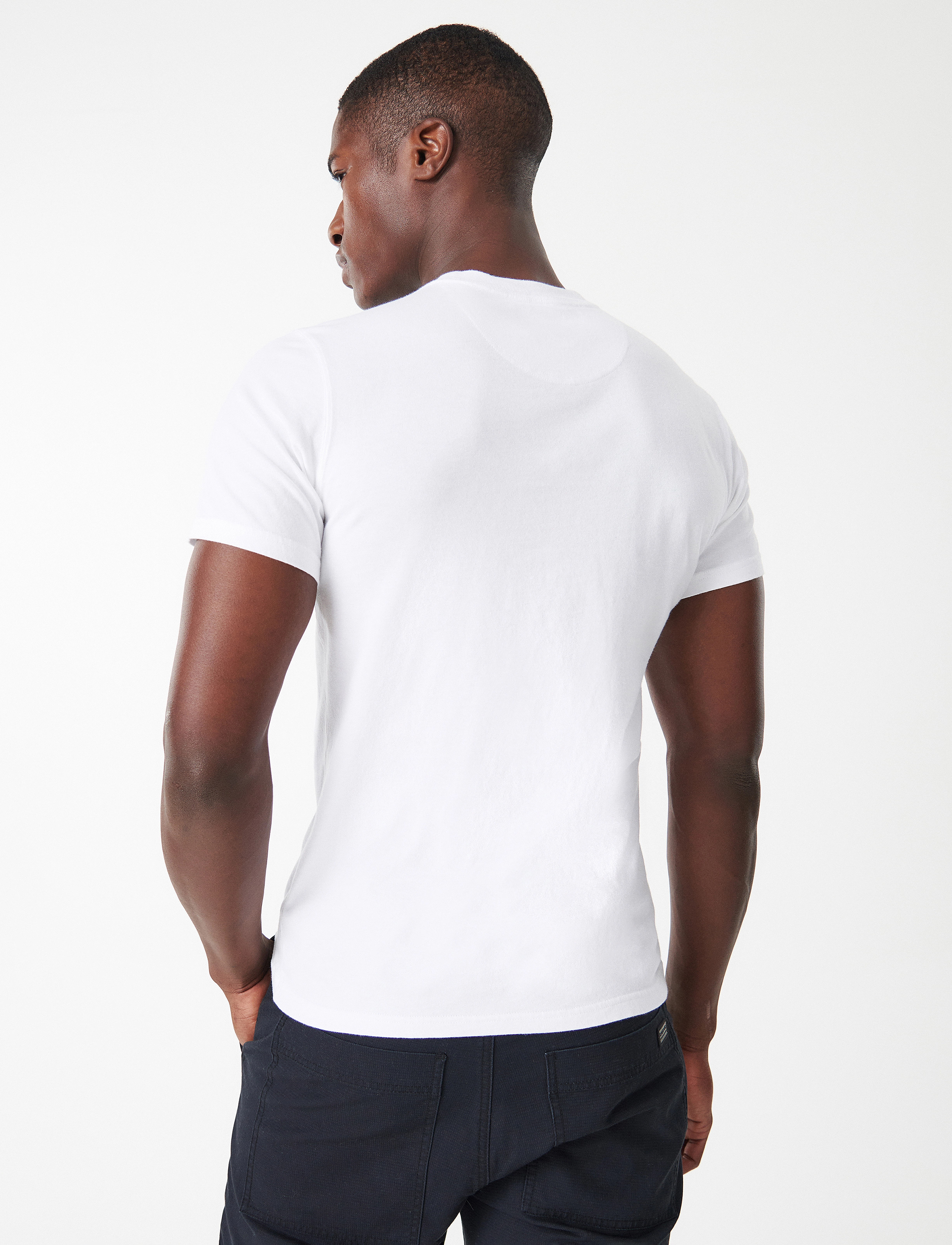 Barbour - B.Intl Small Logo T-Shirt - kurzärmelig - white/black - 4