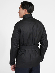 Barbour - Barbour International Slim International Wax Jacket - light jackets - black - 4