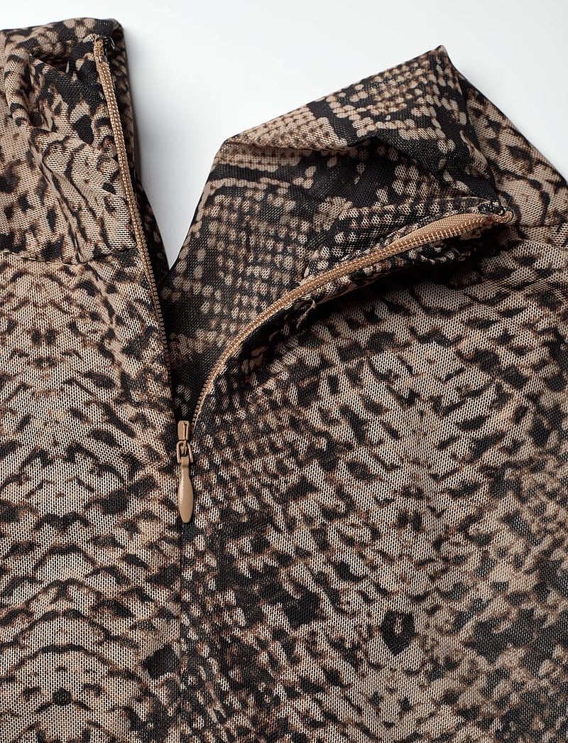 Bardot - ALIYAH PRINTED MIDI DRESS - fodralklänningar - snake skin - 3