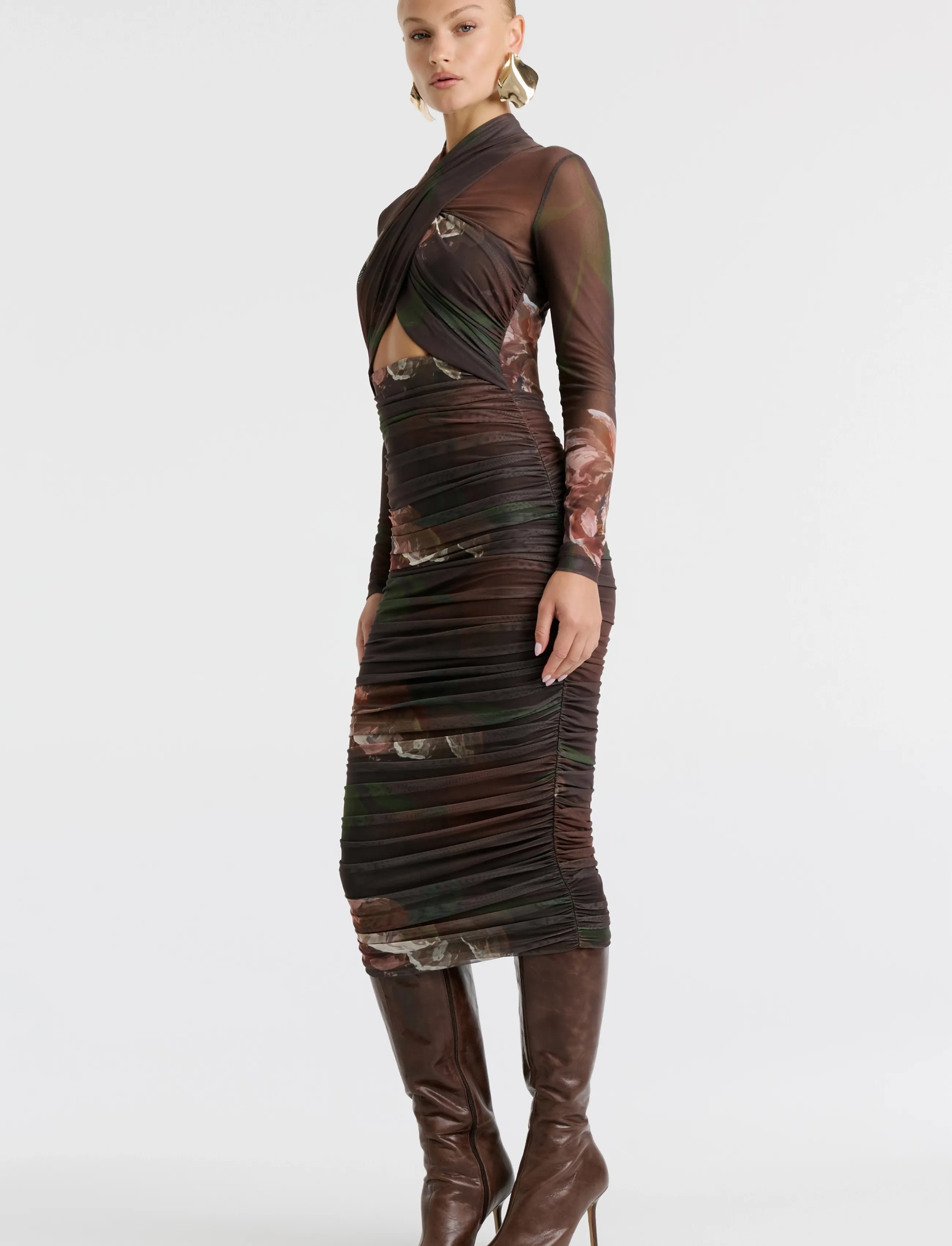Bardot - ALIYAH PRINTED MIDI DRESS - midikleidid - choc fl - 3
